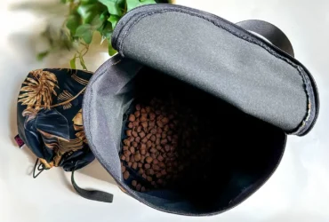 materiałowy pojemnik do przechowywania karmy dla psa psia wygoda